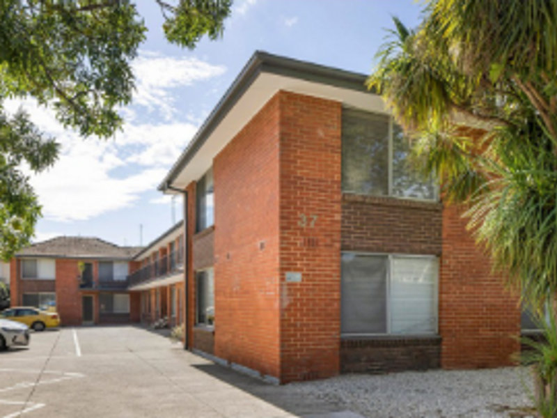 Property: $280,000